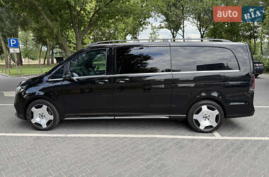 Минивэн Mercedes-Benz V-Class 2025 в 