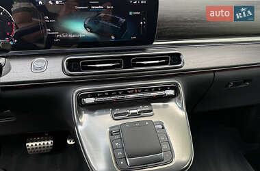 Минивэн Mercedes-Benz V-Class 2025 в Киеве