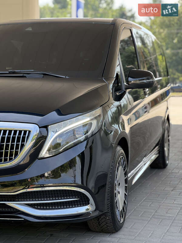 Минивэн Mercedes-Benz V-Class 2019 в Днепре