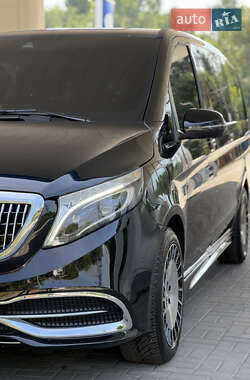 Минивэн Mercedes-Benz V-Class 2019 в 