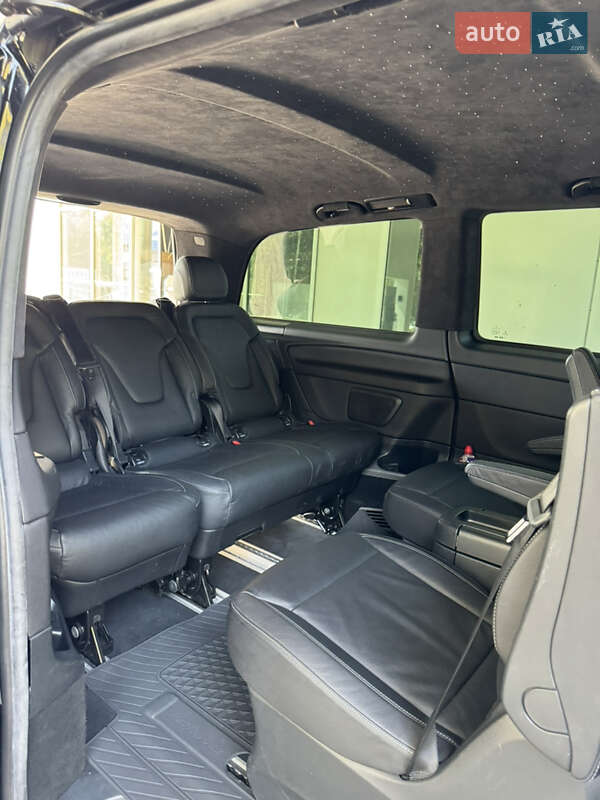 Минивэн Mercedes-Benz V-Class 2019 в Днепре