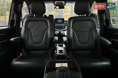 Минивэн Mercedes-Benz V-Class 2017 в 