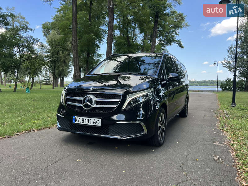 Mercedes-Benz V-Class 2021
