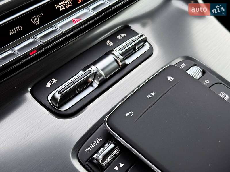 Минивэн Mercedes-Benz V-Class 2024 в Киеве