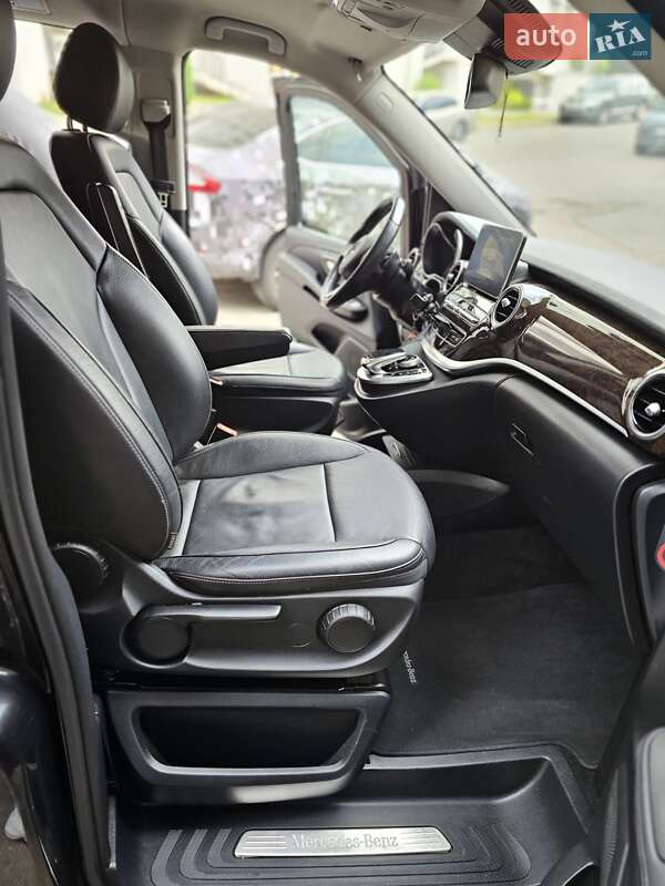 Минивэн Mercedes-Benz V-Class 2015 в Киеве фото 21 Минивэн Mercedes-Benz V-Class 2015 в Киеве