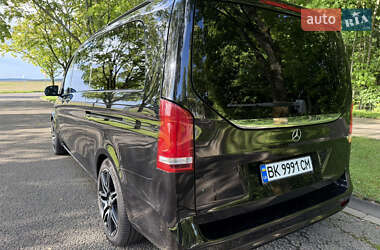Минивэн Mercedes-Benz V-Class 2021 в 