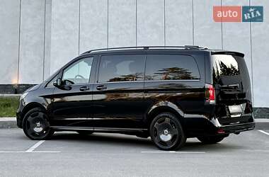 Минивэн Mercedes-Benz V-Class 2025 в 