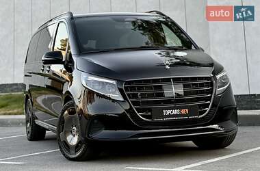 Минивэн Mercedes-Benz V-Class 2025 в 