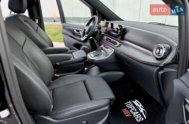 Минивэн Mercedes-Benz V-Class 2025 в 