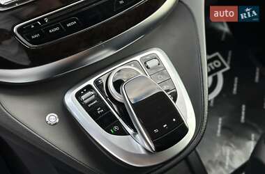Минивэн Mercedes-Benz V-Class 2018 в 