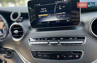Мінівен Mercedes-Benz V-Class 2016 в 