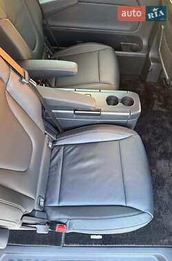 Минивэн Mercedes-Benz V-Class 2020 в Киеве