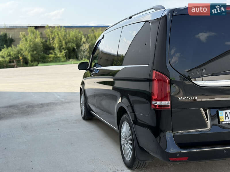 Минивэн Mercedes-Benz V-Class 2018 в Виннице