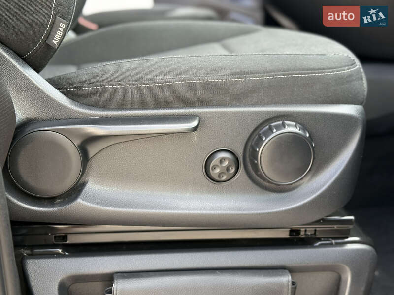 Минивэн Mercedes-Benz V-Class 2018 в Виннице