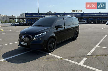 Минивэн Mercedes-Benz V-Class 2023 в 