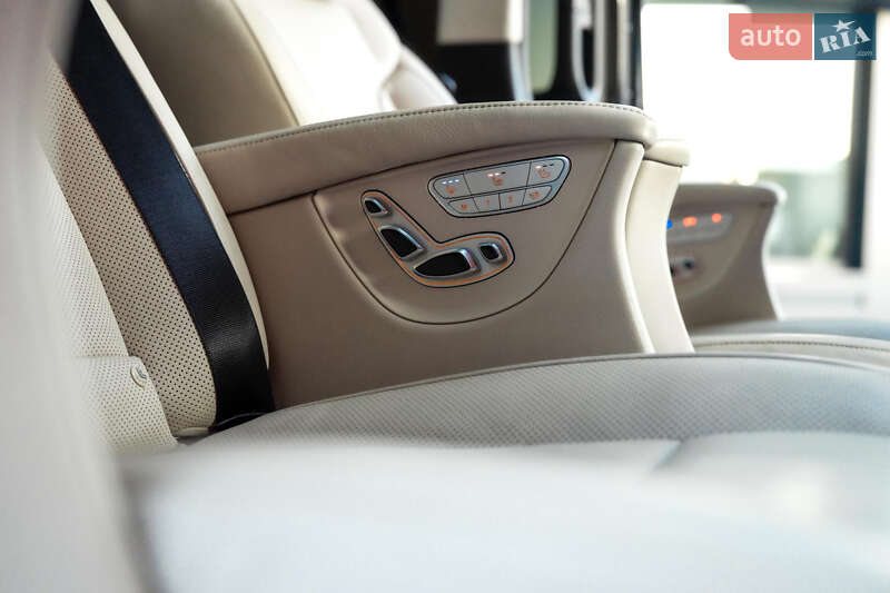 Мінівен Mercedes-Benz V-Class 2020 в Києві