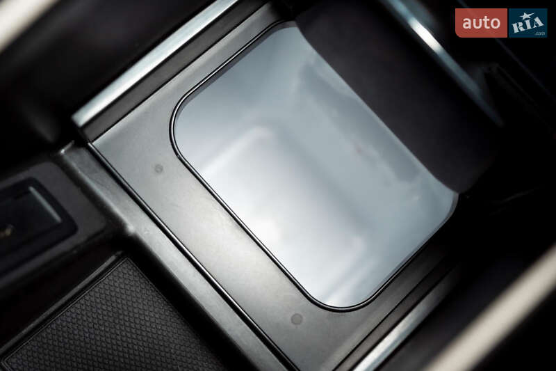 Мінівен Mercedes-Benz V-Class 2020 в Києві