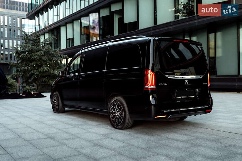 Мінівен Mercedes-Benz V-Class 2020 в Києві
