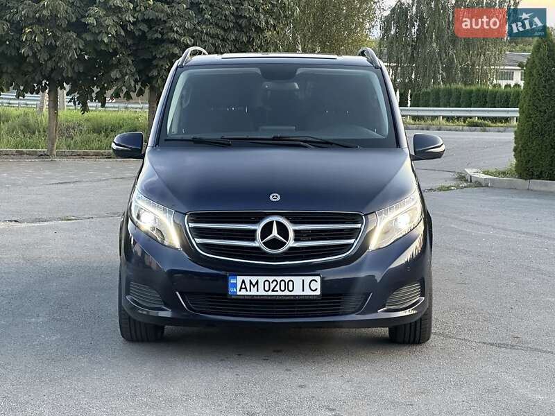 Mercedes-Benz V-Class 2017