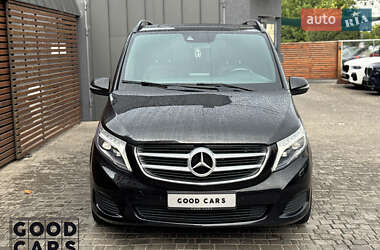 Минивэн Mercedes-Benz V-Class 2016 в 