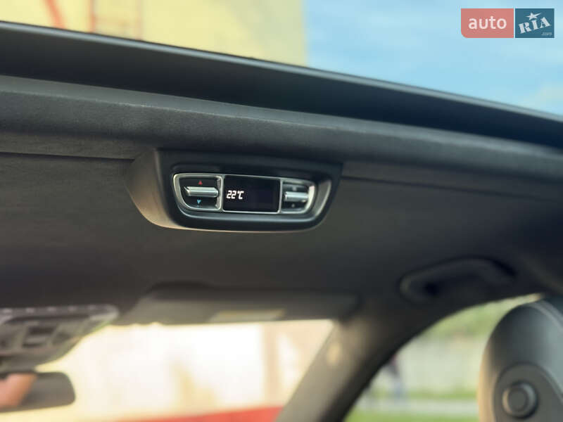 Минивэн Mercedes-Benz V-Class 2020 в Ровно фото 55 Минивэн Mercedes-Benz V-Class 2020 в Ровно