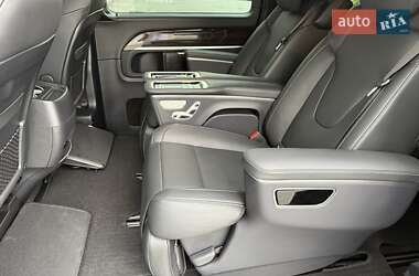 Минивэн Mercedes-Benz V-Class 2022 в  фото 18 Минивэн Mercedes-Benz V-Class 2022 в