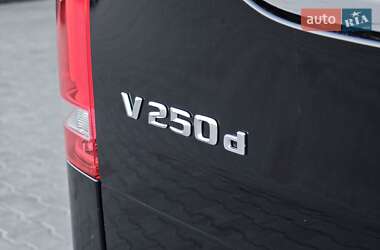 Минивэн Mercedes-Benz V-Class 2015 в 