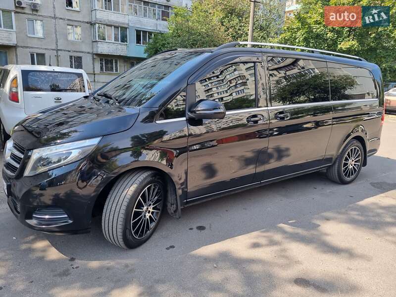 Мінівен Mercedes-Benz V-Class 2018 в Києві