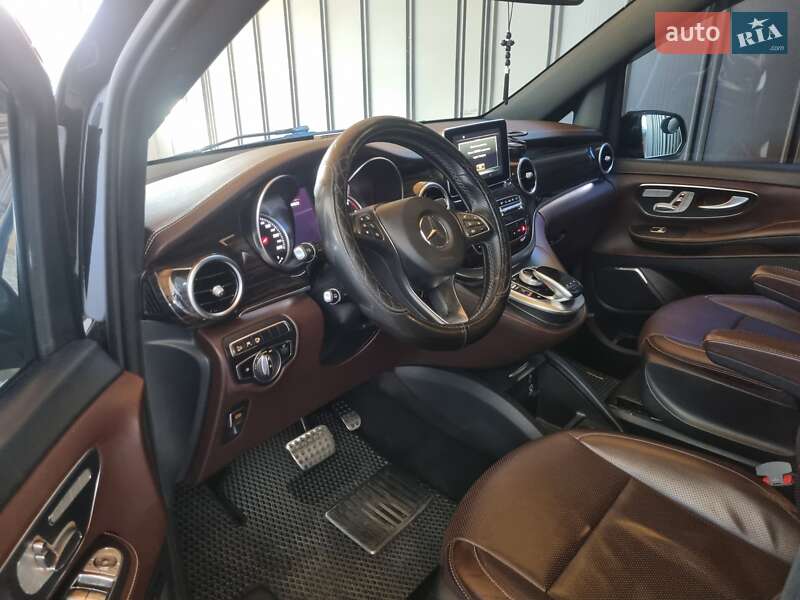 Мінівен Mercedes-Benz V-Class 2018 в Києві