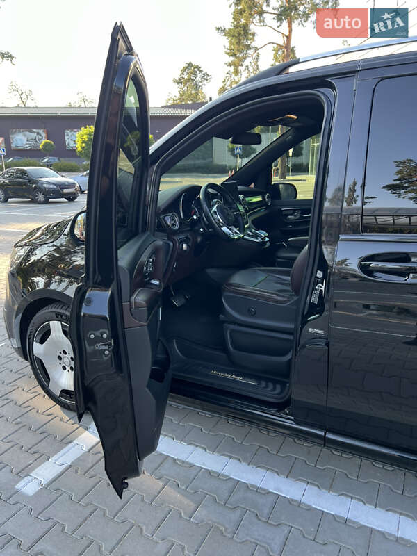 Минивэн Mercedes-Benz V-Class 2015 в Киеве