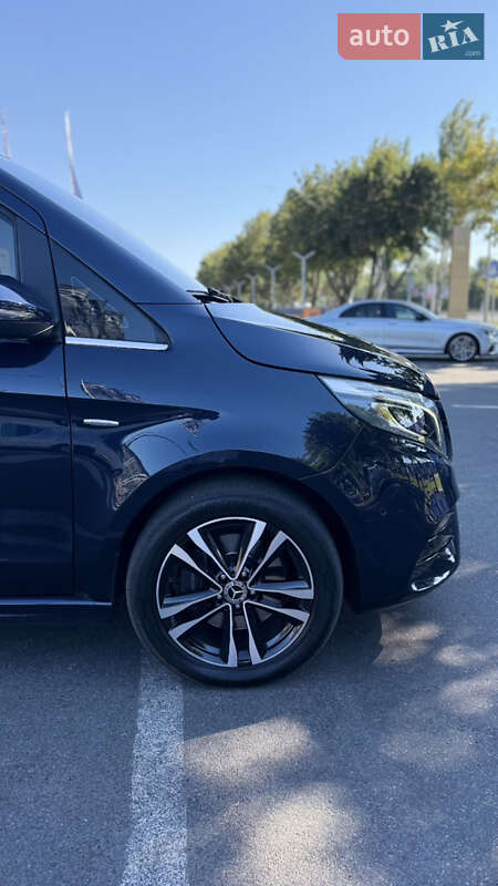 Минивэн Mercedes-Benz V-Class 2017 в Днепре фото 15 Минивэн Mercedes-Benz V-Class 2017 в Днепре