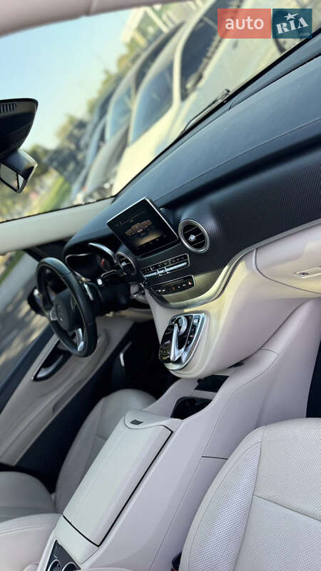 Минивэн Mercedes-Benz V-Class 2017 в Днепре фото 69 Минивэн Mercedes-Benz V-Class 2017 в Днепре