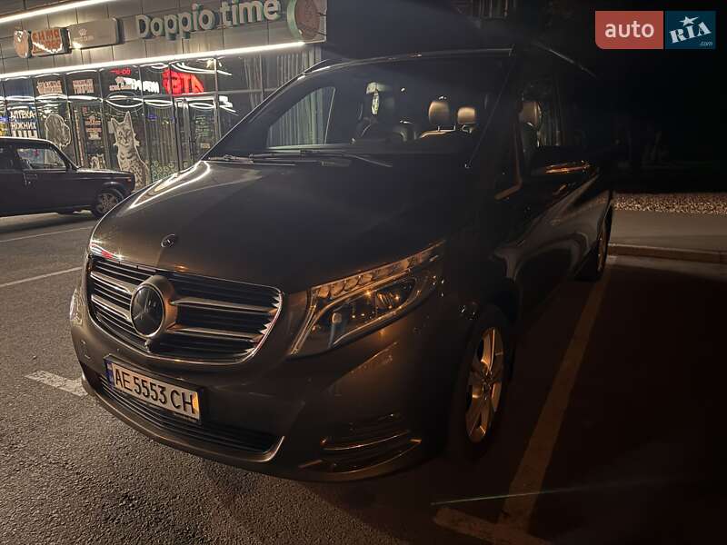 Мінівен Mercedes-Benz V-Class 2015 в Кривому Розі фото 4 Мінівен Mercedes-Benz V-Class 2015 в Кривому Розі