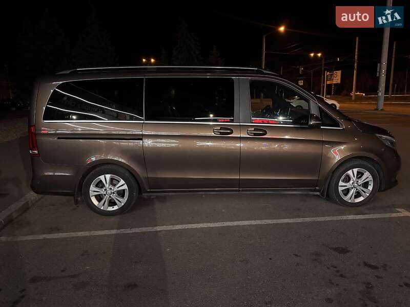 Mercedes-Benz V-Class 2015 Mercedes-Benz V-Class 2015