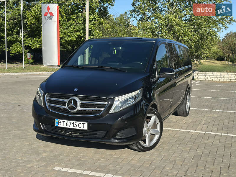 Минивэн Mercedes-Benz V-Class 2015 в Херсоне