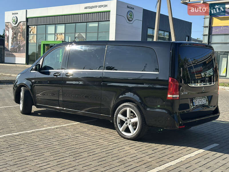 Минивэн Mercedes-Benz V-Class 2015 в Херсоне