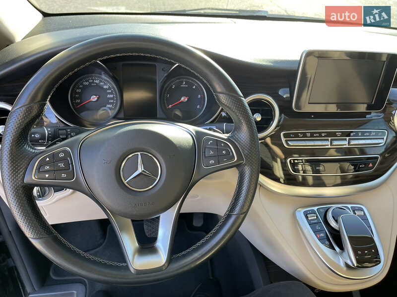 Минивэн Mercedes-Benz V-Class 2018 в Днепре фото 8 Минивэн Mercedes-Benz V-Class 2018 в Днепре