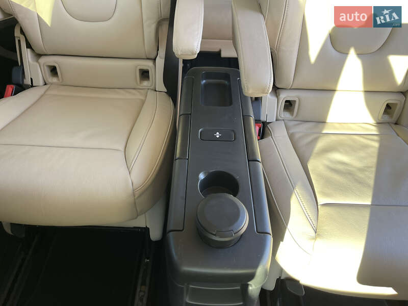 Минивэн Mercedes-Benz V-Class 2018 в Днепре фото 47 Минивэн Mercedes-Benz V-Class 2018 в Днепре