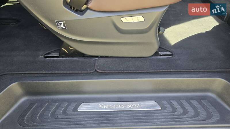 Мінівен Mercedes-Benz V-Class 2015 в Банилові