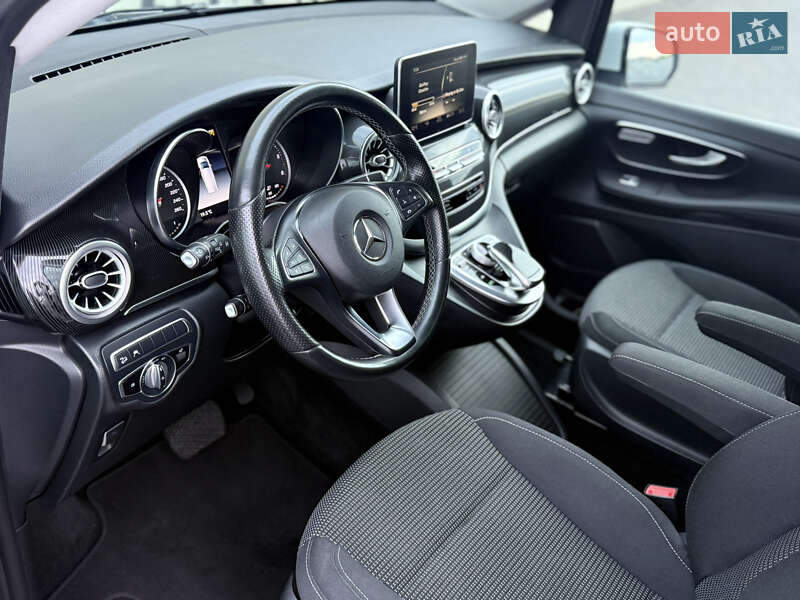 Минивэн Mercedes-Benz V-Class 2019 в Львове