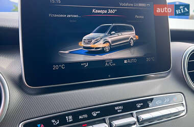 Минивэн Mercedes-Benz V-Class 2018 в 