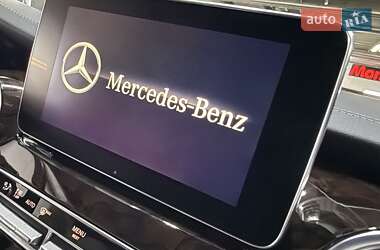 Минивэн Mercedes-Benz V-Class 2019 в 