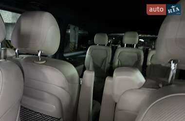 Минивэн Mercedes-Benz V-Class 2019 в 