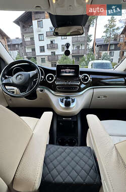 Мінівен Mercedes-Benz V-Class 2016 в  фото 3 Мінівен Mercedes-Benz V-Class 2016 в