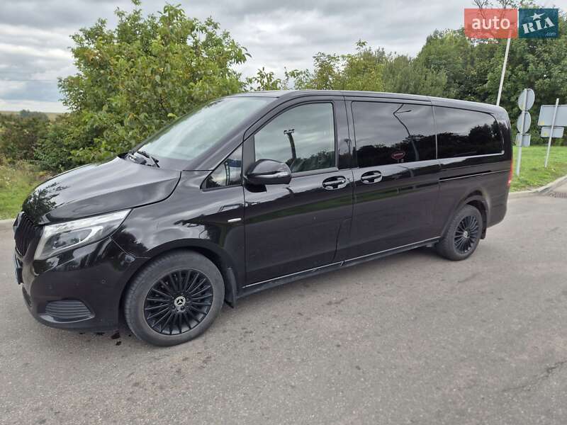 Мінівен Mercedes-Benz V-Class 2017 в Львові