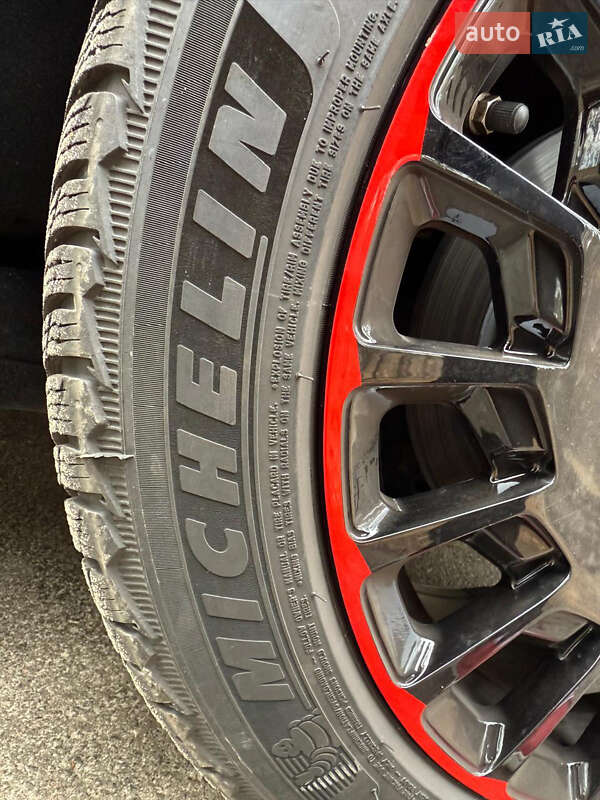 Минивэн Mercedes-Benz V-Class 2021 в Киеве фото 34 Минивэн Mercedes-Benz V-Class 2021 в Киеве