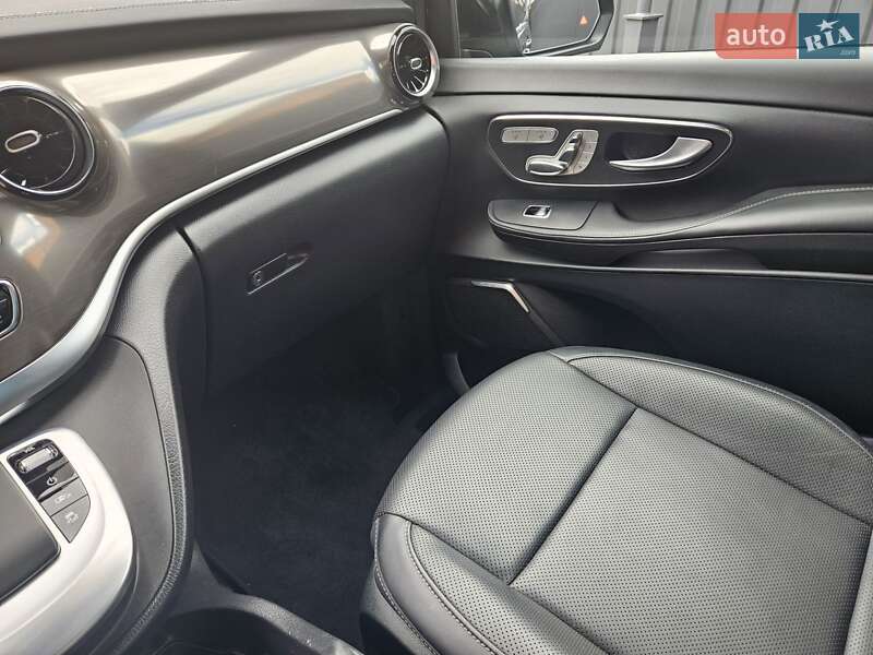 Мінівен Mercedes-Benz V-Class 2020 в Вінниці фото 33 Мінівен Mercedes-Benz V-Class 2020 в Вінниці