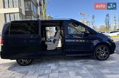 Минивэн Mercedes-Benz V-Class 2019 в 