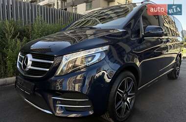 Минивэн Mercedes-Benz V-Class 2019 в 
