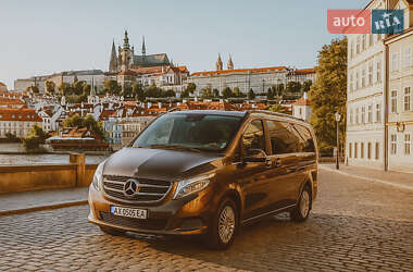 Минивэн Mercedes-Benz V-Class 2016 в 